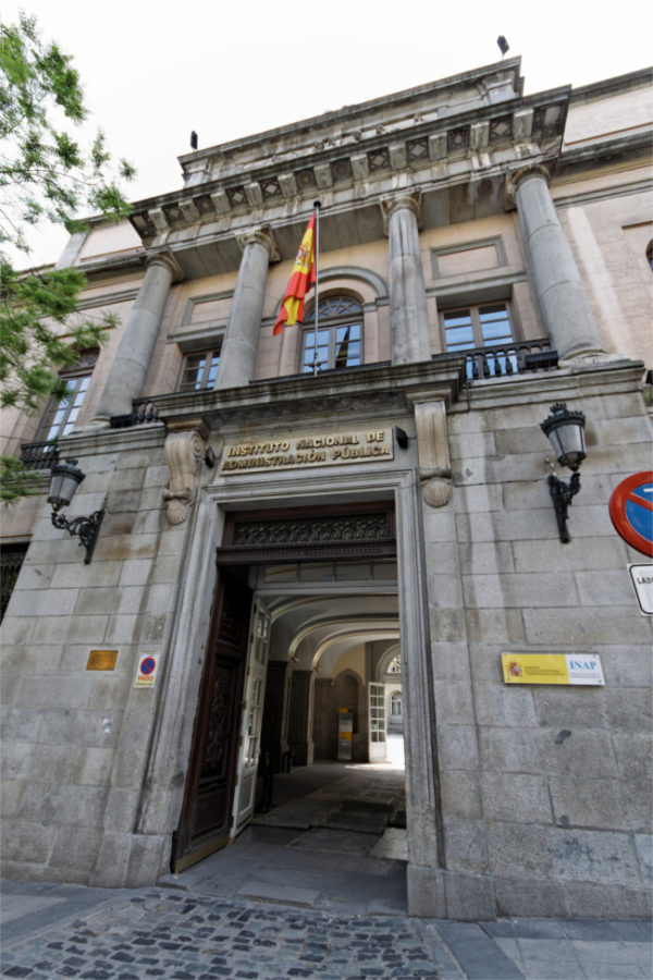 Fachada del INAP - Academia Española de Administraciones Públicas